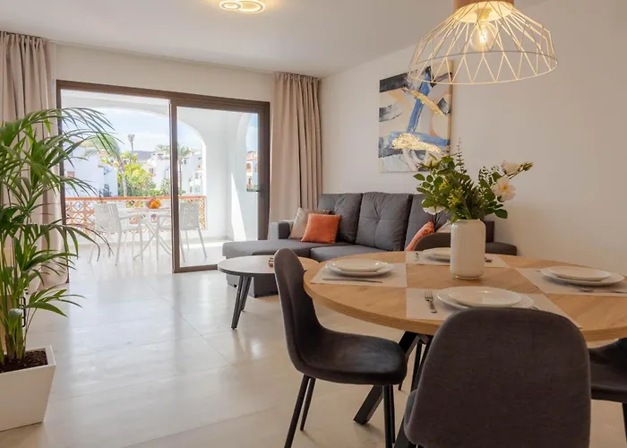 Amarilla Golf Fresa Apartamento *